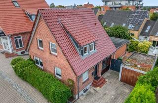 Einfamilienhaus kaufen in 24306 Plön, Mitten in Plön: Preiswertes Einfamilienhaus