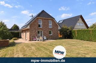 Einfamilienhaus kaufen in 12529 Schönefeld, Repräsentatives Einfamilienhaus in Schönefeld: gehobener Wohnkomfort mit Pool und Kamin