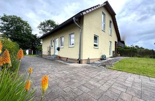 Einfamilienhaus kaufen in 53578 Windhagen, Einziehen und Wohlfühlen! - modernes Einfamilienhaus mit Photovoltaik und Solarthermie