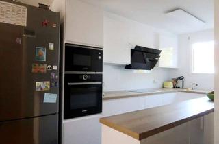 Haus mieten in Charlottenstr. 8/3, 71691 Freiberg, Modernes 5,5-Zimmer-Reihenhaus mit Terrasse, großem Keller & 2 TG-Stellplätzen in Freiberg am Neckar