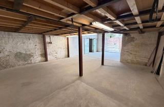 Gewerbeimmobilie kaufen in Karl-Geusen-Straße 211, 40231 Eller, Attraktive Gewerbehalle von 200 qm mit flexibler Teilbarkeit – modernisiert und top angebunden
