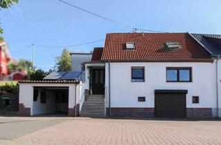 Anlageobjekt in 66578 Schiffweiler, Charmantes Zuhause mit eigenem Garten, Terrasse und Garage in Schiffweiler