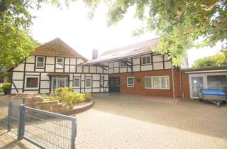 Anlageobjekt in 38543 Hillerse, ohne Provision !!! 3 Familienhaus !!! Vollvermietet in Volkse zu Verkaufen