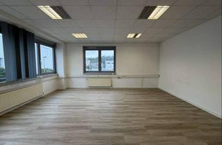 Büro zu mieten in 71364 Winnenden, Helle Bürofläche mit Stellplätzen