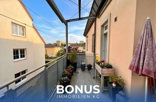 Wohnung kaufen in 01157 Briesnitz, 4,79 % Rendite | 6 Jahre Mietgarantie | 3-Zi.-Altbau mit großem Balkon