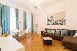 Wohnung kaufen in Mauerpark, 10437 Prenzlauer Berg, Altbau zum Verlieben: Helle 2 Zimmer mit Balkon am Mauerpark