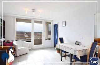 Wohnung kaufen in Krummhardter Straße, 73773 Aichwald, Investment mit Aussicht! Vermietetes 1-Zimmer-Apartment mit Balkon und PKW-Stellplatz