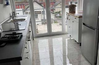 Wohnung mieten in Herdstr. 5/2, 78050 Villingen-Schwenningen, Helle 2,5 Zi. Wohnung mit Balkon in der Südstadt Villingens ab 01.12.2026 zu vermieten
