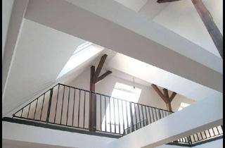Lofts mieten in Schweizer Str. 30, 60594 Sachsenhausen, AMBIENT LIVING: What a Gem! One huge open loft - space with A/C!