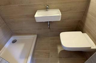 Wohnung mieten in 61381 Friedrichsdorf, ***Schöne, charmante und große 3,5- Zimmer- Altbauwohnung im gepflegten 1 Familienhaus - mit PKW-Ste