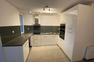 Wohnung mieten in Brückenweg 14, 73344 Gruibingen, 3 Zimmer- 73 qm,-Balkon,-Einbauküche- in Gruibingen