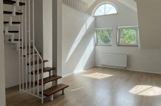 Wohnung mieten in 75365 Calw, Exklusive 4-Zimmer-Galeriewohnung mit Schwarzwaldblick, Balkon und EBK – Erstbezug nach Sanierung