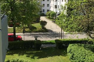 Wohnung mieten in 86163 Hochzoll, !!!Ab Sofort!!! Gepflegte 4-Zimmer Wohnung im 2. OG mit 2 Balkonen in Augsburg Hochzoll-Süd