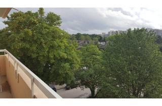 Wohnung mieten in Ludwig Thoma Straße 81, 85540 Haar, Schöne 1-Zimmer Wohnung im 4. OG mit Balkon in Haar