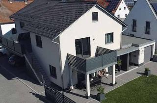 Mehrfamilienhaus kaufen in 84051 Essenbach, Neuwertiges Mehrfamilienhaus (EFH, 2 Wohnungen, Salon + 6 Stellplätze) in TOP-Lage!