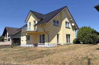 Einfamilienhaus kaufen in 56290 Dommershausen, Charmantes, freistehendes Einfamilienhaus mit Doppelgarage & großem Garten in ruhiger Nachbarschaft