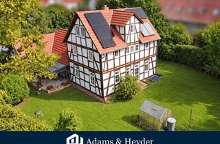 Haus kaufen in 34379 Calden, Neuaufbau 1999: Fachwerkcharme trifft Familienidylle – großes Zuhause mit Garten in Calden-Ehrsten