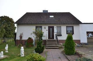 Einfamilienhaus kaufen in Rotdornstraße 18, 37574 Einbeck, Einfamilienhaus mit Doppelgarage