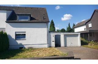 Einfamilienhaus kaufen in 51109 Brück, *KÖLN BRÜCK* Ruhig gelegenes Einfamilienhaus mit großem Garten, Garage & Ausbaupotenzial