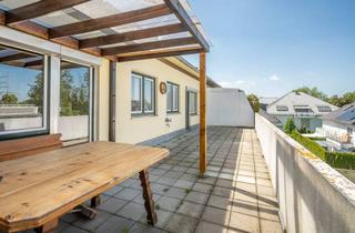Wohnung kaufen in 81827 München, AIGNER - Ein Traum in Trudering: Sonnige Dachterrassenwohnung mit viel Potenzial