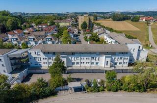 Wohnung kaufen in 88255 Baienfurt, Helle 2,5-Zimmer-Wohnung mit sonnigem Süd-West-Freisitz, zwei Bädern und Garage in Baienfurt