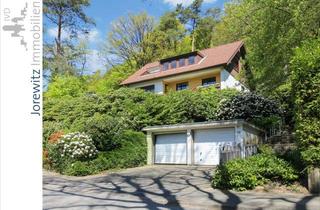 Mehrfamilienhaus kaufen in 33813 Oerlinghausen, Top-Südhanglage in Oerlinghausen – Dreifamilienhaus mit Doppelgarage