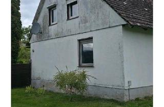 Einfamilienhaus kaufen in 18292 Krakow am See, Krakow am See - Sanierungsbedürftiges Haus in Schwiggerow