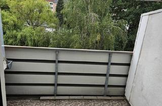Wohnung kaufen in 49080 Osnabrück, Osnabrück - Attraktive Dachgeschosswohnung in Osnabrück-Wüste