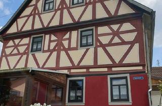 Haus kaufen in 97702 Münnerstadt, Münnerstadt - Wohnhaus, Büro, Einliegerwohnung mit Flair