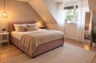 Wohnung kaufen in 22523 Hamburg, Hamburg - Dachgeschosswohnung HH-Eidelstedt, 101qm,Südwest Balkon, Carport
