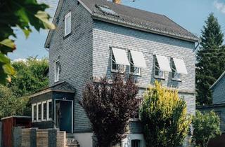 Haus kaufen in 57290 Neunkirchen, Neunkirchen - Provisionsfrei: Ein- bis Zweifamilienhaus Neunkirchen