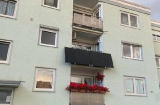 Haus kaufen in 33104 Paderborn, Paderborn - Große 4-ZKB-Eigentumswohnung in Schloss Neuhaus mit Balkon