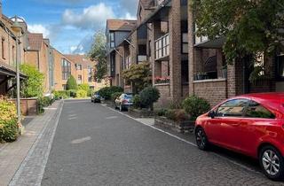 Wohnung kaufen in 40591 Düsseldorf, Düsseldorf - Grüne Oase am Südpark | 2,5 Zi. | 2 Loggien | Tiefgarage
