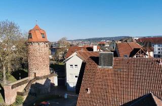 Wohnung kaufen in 36251 Bad Hersfeld, Bad Hersfeld - Eigentumswohnung am Klausturm mit Balkon und Tiefgarage