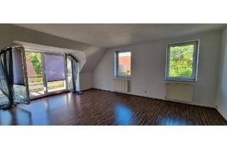Wohnung kaufen in 26125 Oldenburg, Oldenburg - Provisionsfrei: Gut geschnittene 2-Zimmer-OG Wohnung in Oldenburg