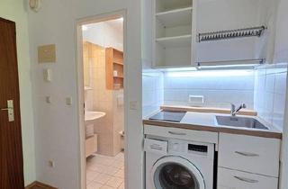 Wohnung kaufen in 04420 Markranstädt, Markranstädt - 33 m² Wohnung nahe Leipzig - leerstehend, von privat