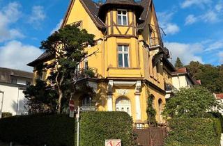 Wohnung kaufen in 66119 Saarbrücken, Saarbrücken - Altbauwohnung über zwei Etagen mit Dachterrasse am Schenkelberg
