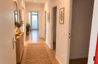 Wohnung kaufen in 24109 Melsdorf, Melsdorf - Frisch renovierte 2,5-Zimmer-Eigentumswohnung in Kiel-Mettenhof