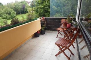 Wohnung kaufen in 54439 Saarburg, Saarburg - Schöne Eigentumswohnung mit Garage und Balkon zu verkaufen
