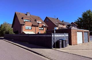 Wohnung kaufen in 41517 Grevenbroich, schöne, geräumige Maisonettewohnung mit Garten und Garage zu verkaufen