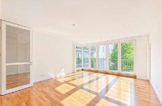 Wohnung kaufen in 10119 Mitte, ERSTKLASSIGE & EXKLUSIVE 3 ZI.-ARCHITEKTEN-WOHNUNG - im Architekteneubau aus 2003 - Scheunenviertel