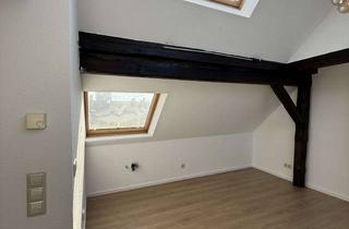 Wohnung mieten in Lessingstraße 74, 76135 Südweststadt, Schicke 2-Zimmerwohnung im Dachgeschoss eines gepflegten Altbaus in KA-SWS