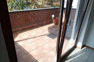 Wohnung mieten in 61462 Königstein, 2 Zimmer mit großem Balkon u. PKW Stellplatz (optional)