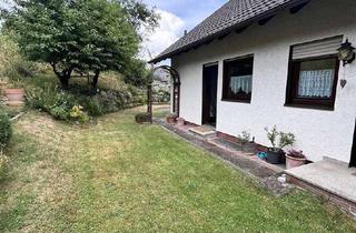 Wohnung mieten in 69469 Weinheim, Gepflegte 4-Zimmer-Erdgeschosswohnung mit Garten und Balkon in Weinheim-Oberflockenbach