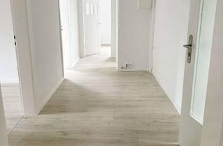Wohnung mieten in Hermann-Löns-Straße, 31224 Peine, Charmante, vollständig renovierte Dachgeschosswohnung mit Garten und Garage – Peine