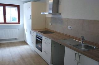 Wohnung mieten in Hauptstraße 61, 74842 Billigheim, Viel Platz für eine Person: 3-Zimmer-Wohnung mit Einbauküche und Stellplatz