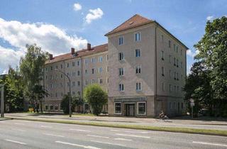 Wohnung mieten in Nürnberger Str., 01187 Südvorstadt-West, WG-geeignete 3-RWE mit Balkon!