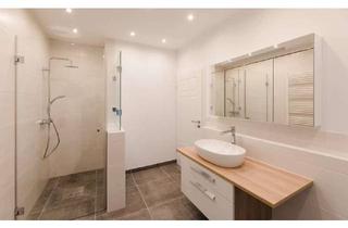 Wohnung mieten in De-Cuvry-Straße 23, 95488 Eckersdorf, Eckersdorf: Modernisierte 2,5-Zimmer-DG-Wohnung mit Eichenparkett & Einbauküche