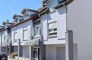 Wohnung mieten in Theodor-Heuss-Straße, 63512 Hainburg, Zuhause mit 3 Zimmern und Balkon in Hainburg