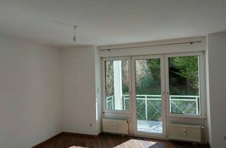 Wohnung mieten in Beckhstr. 18/1, 73035 Göppingen, ruhige 2-Zimmer-Wohnung mit Balkon in Göppingen-Faurndau